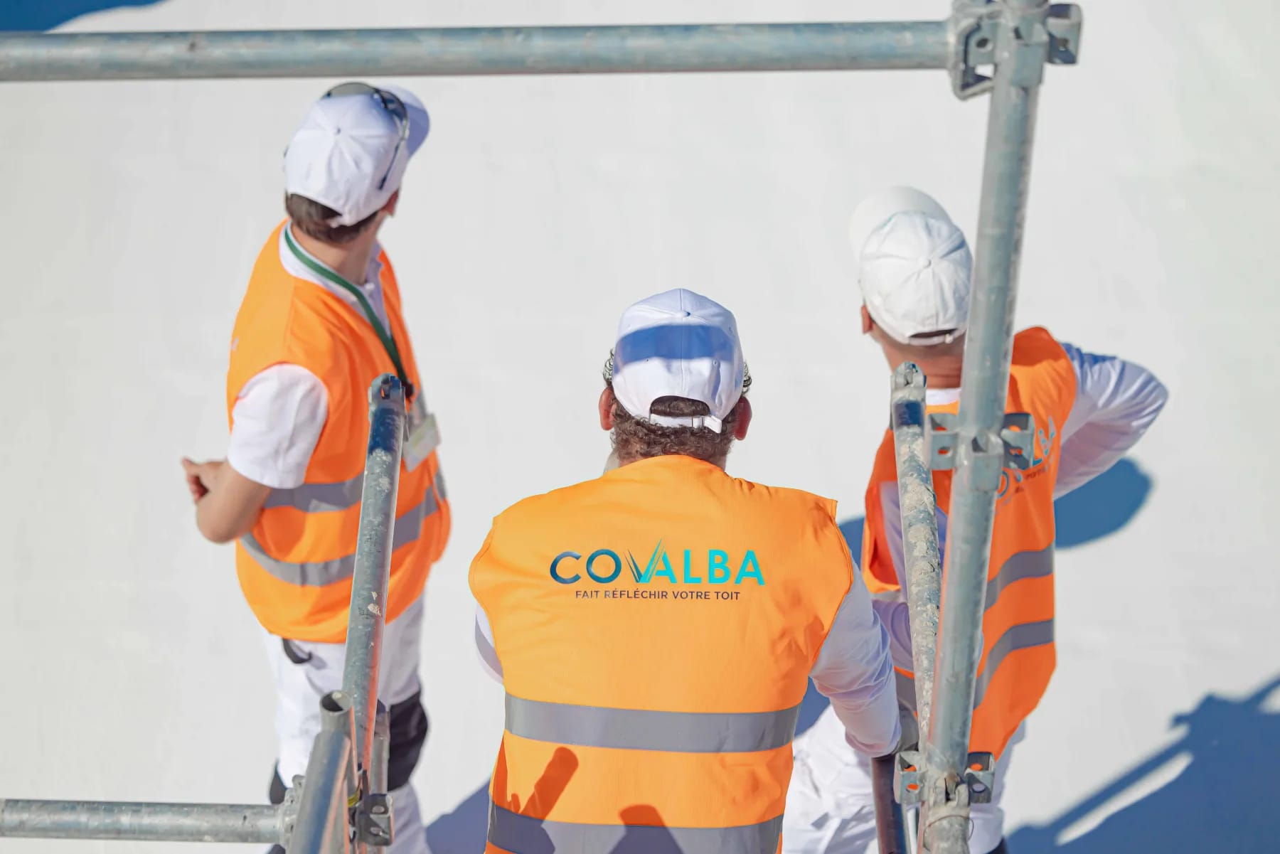 Coulisses d’une intervention Covalba, machines d’application restées au sol